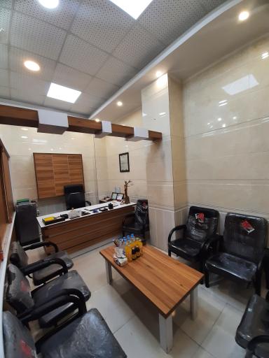 عکس مشاور املاک پیمان رشت