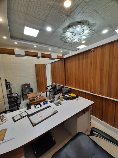 عکس مشاور املاک پیمان رشت