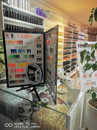 عکس خانه رنگ و لاک سیمارخ