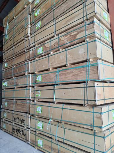 عکس مجتمع چوب برکت