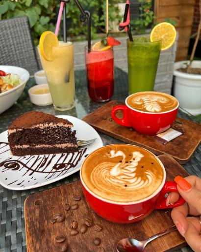 عکس رستوران ایتالیایی پینار