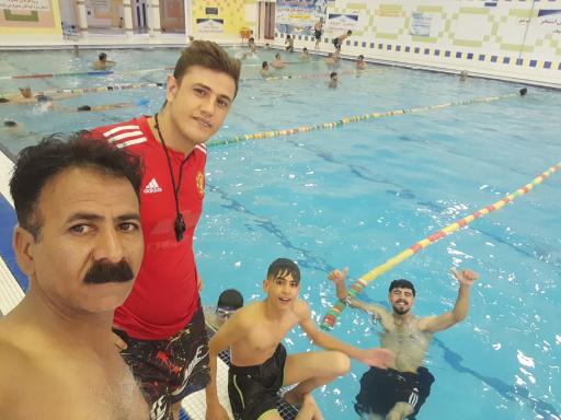 عکس استخر مجموعه خانواده