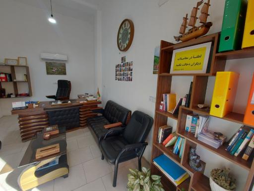 عکس کارگزاری املاک پوریا