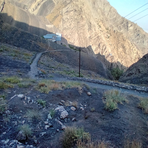 عکس پناهگاه کوهستانی شیرپلا