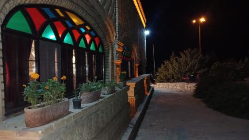 عکس رستوران سنتی ققنوس