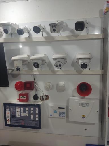 عکس آروین الکترونیک سیستم‌های امنیتی