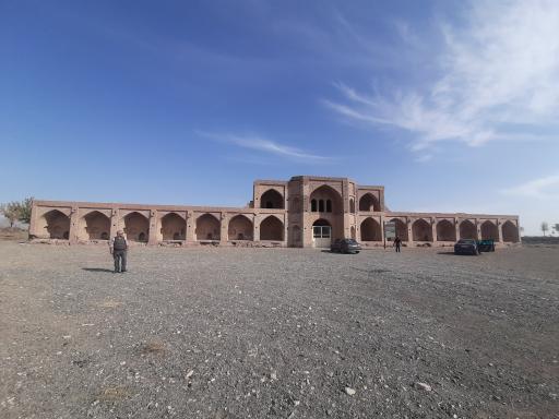 عکس کاروانسرای مهر