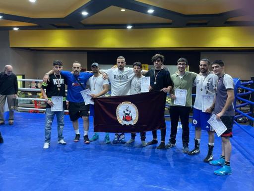 عکس باشگاه بوکس اکباتان (استاد کوروش زال)