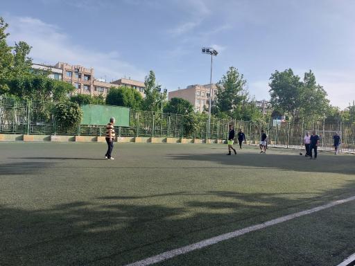 عکس زمین فوتبال پارک پیروزی