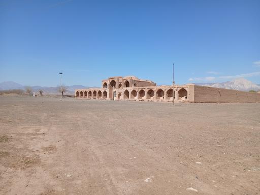 عکس کاروانسرای مهر