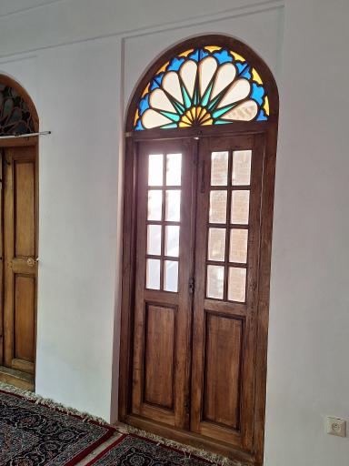 عکس خانه‌ امینی‌ ها