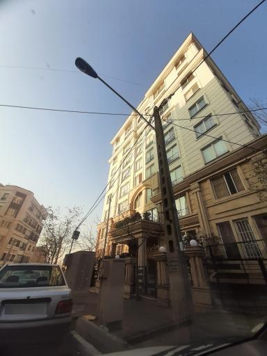 عکس برج آرام