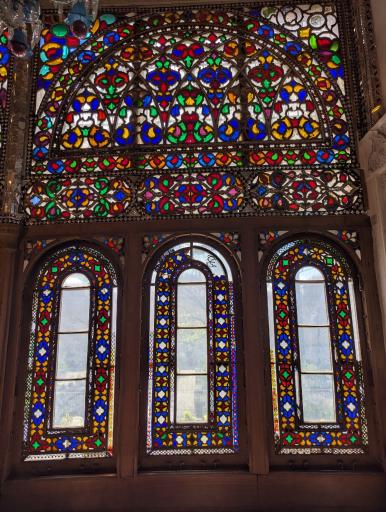 عکس خانه‌ امینی‌ ها