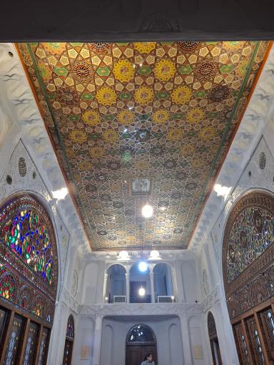 عکس خانه‌ امینی‌ ها