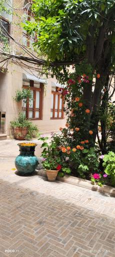 عکس عمارت فرهادی