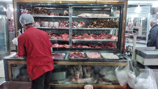 عکس پخش مرغ‌ و گوشت بیرامی