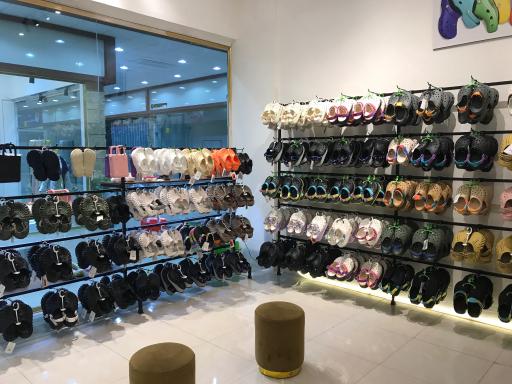 عکس فروشگاه کراکس ایران شعبه نوشهر