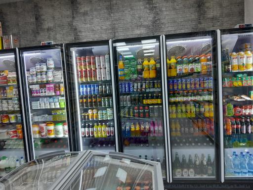 عکس مارکت تک