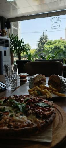 عکس رستوران دلنوازان 