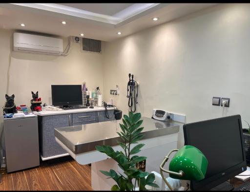 عکس کلینیک دامپزشکی کالج