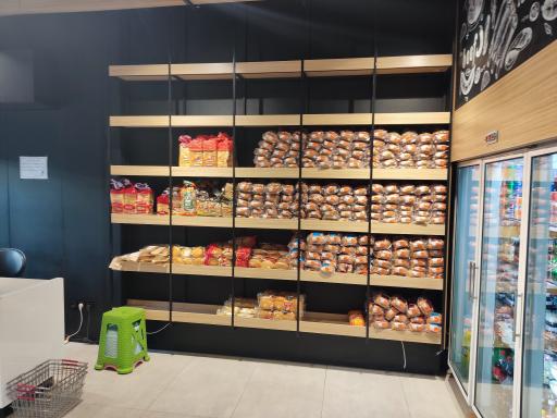 عکس فروشگاه سه نان