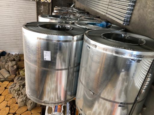 عکس آهن فروشی تیک آهن