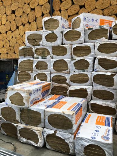 عکس آهن فروشی تیک آهن