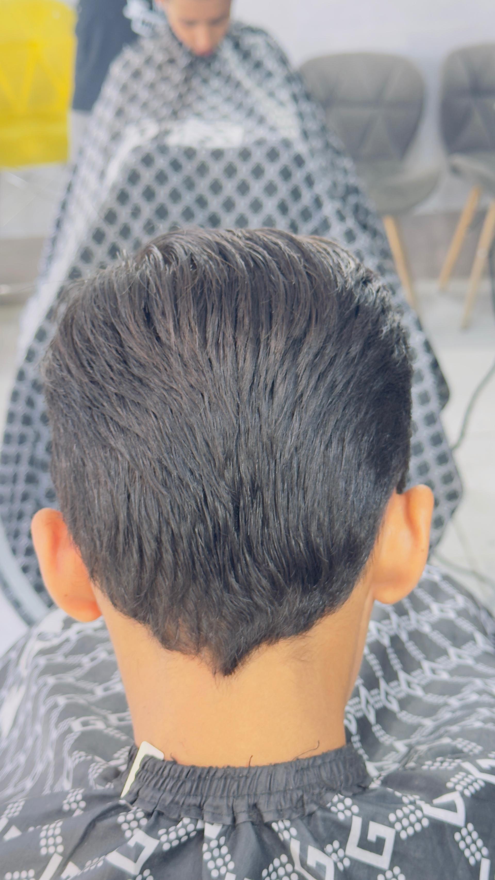 عکس پیرایش علیرضا حاجی خانی