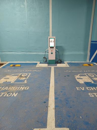 عکس پارکینگ باغ گلدسته