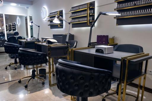 عکس سالن زیبایی آلسا