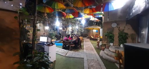 عکس کافه رستوران چترا