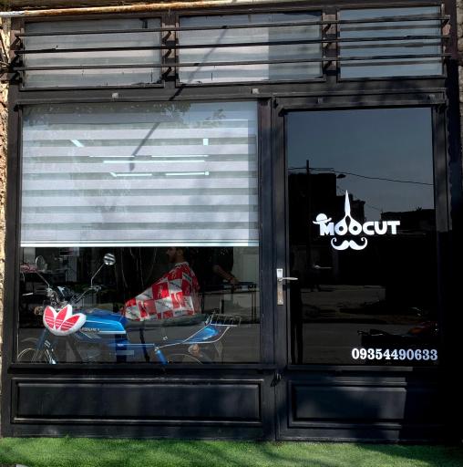 عکس آرایشگاه مردانه موکات