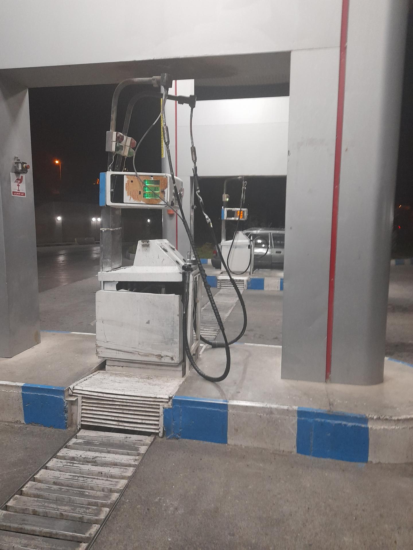 عکس پمپ گاز CNG قدس