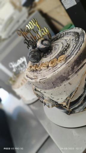 عکس کافه بستنی شیرین کام