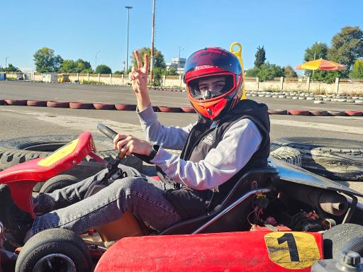 عکس کارتینگ فرودگاه رشت