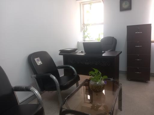 عکس گروه آموزشی محکینو