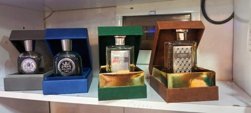 عکس گالری سرزمین شادی