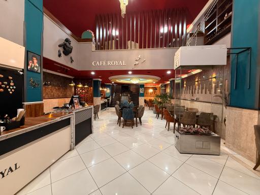 عکس   کافی شاپ و رستوران رویال