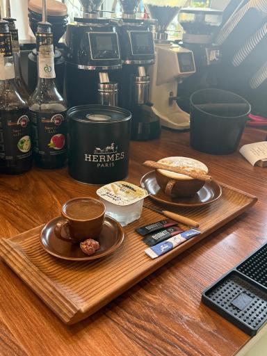 عکس   کافی شاپ و رستوران رویال