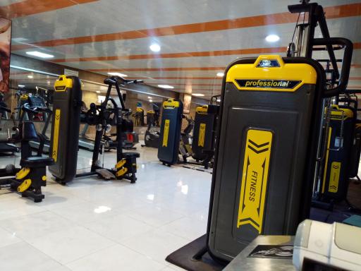 عکس باشگاه شب قهرمانان