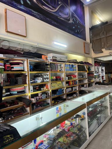 عکس فروشگاه هایپراسپرت