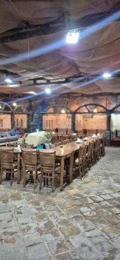 عکس سفره خانه سنتی پاسارگاد 