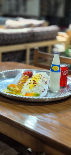 عکس سفره خانه سنتی پاسارگاد 