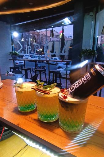 عکس کافه فللا