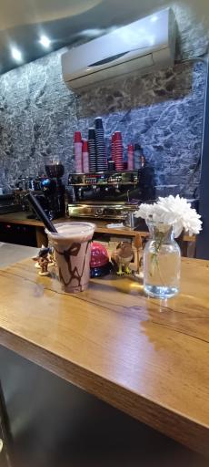 عکس کافه فللا