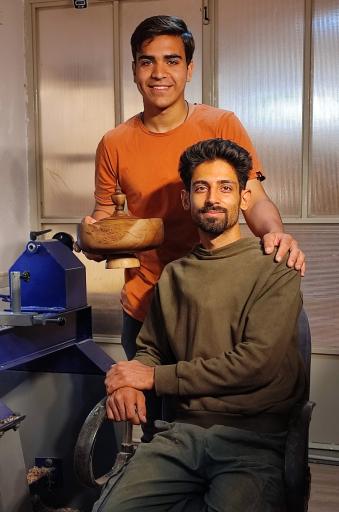 عکس آموزشگاه خراطی بهزاد