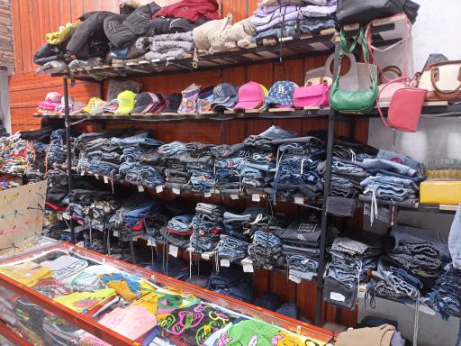 عکس فروشگاه پوشاک بانوان و کودکان بامبو