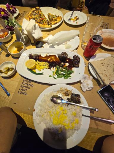 عکس رستوران و تالار پذیرایی دا