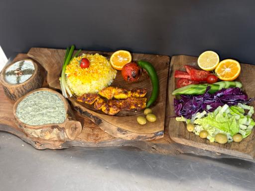 عکس کترینگ عالیجناب