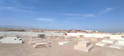 عکس قبرستان انگلیسی ها